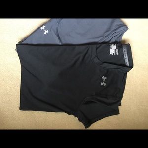 UA fitted athletic shirt and UA grey leggings
